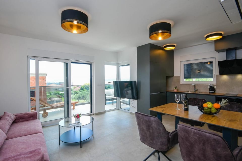 Luxury Apartments Villa MTG Bed and Breakfast in Dubrovnik-Neretva County