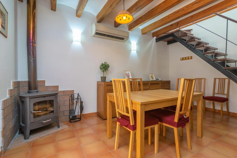 Other, Dining area, flat iron