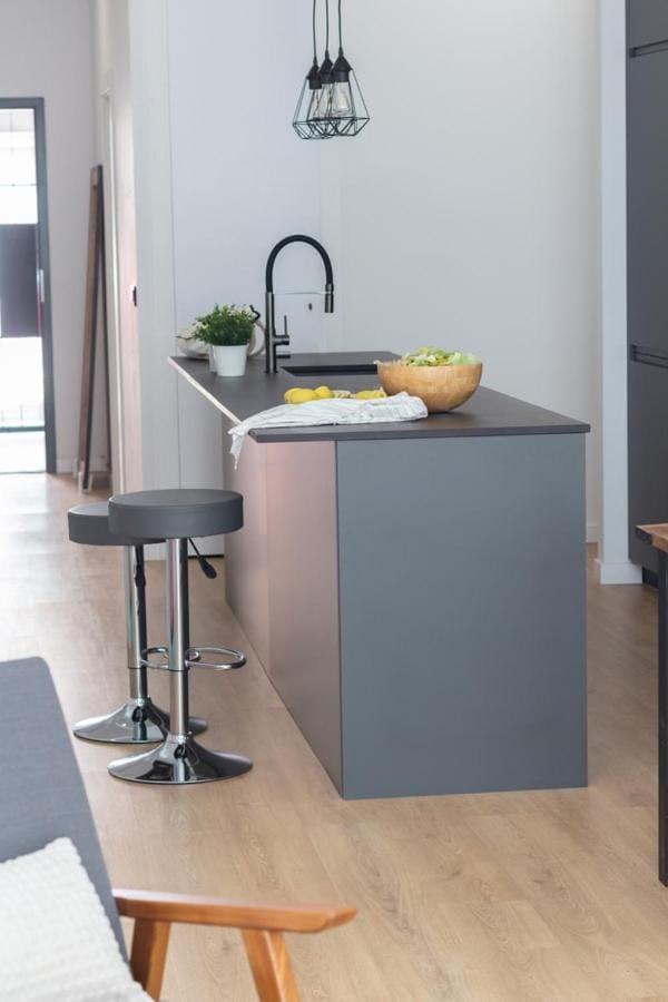 VLC HOST - Duque de Gaeta Apartment in Valencia