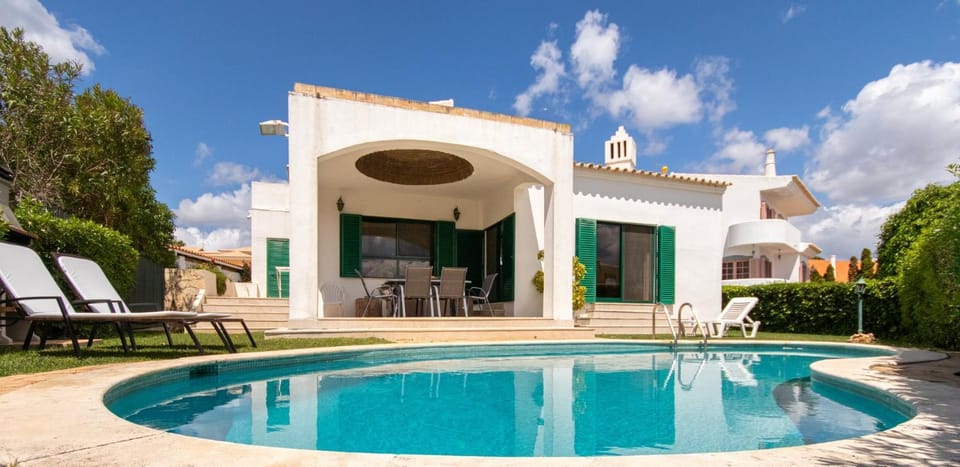 TAC - Vila Tina Vilamoura Villa in Quarteira