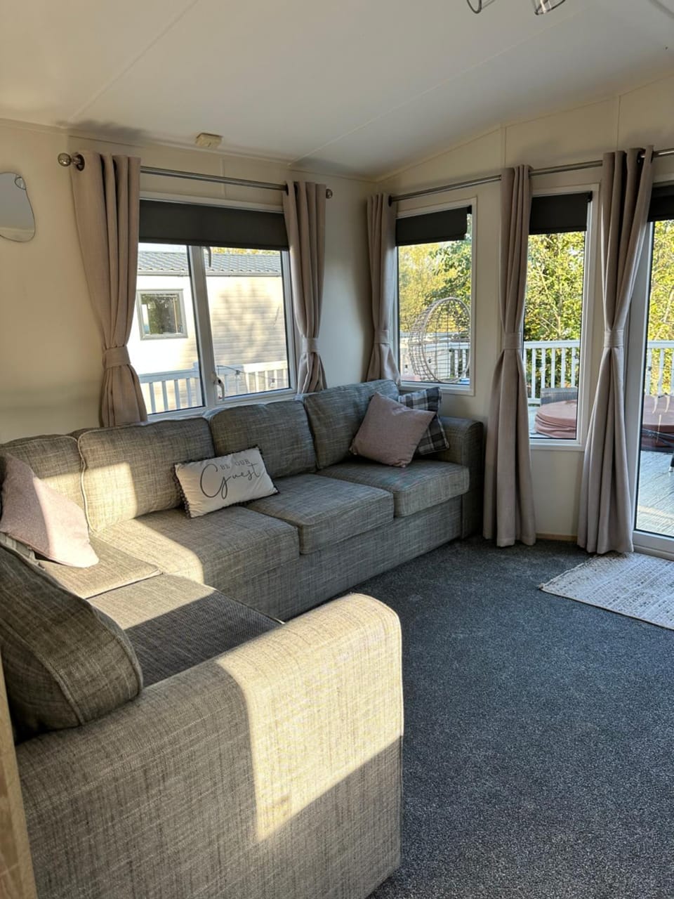 Anglers Rest, with Hot Tub and Private Fishing Peg Campground/ 
RV Resort in Tattershall