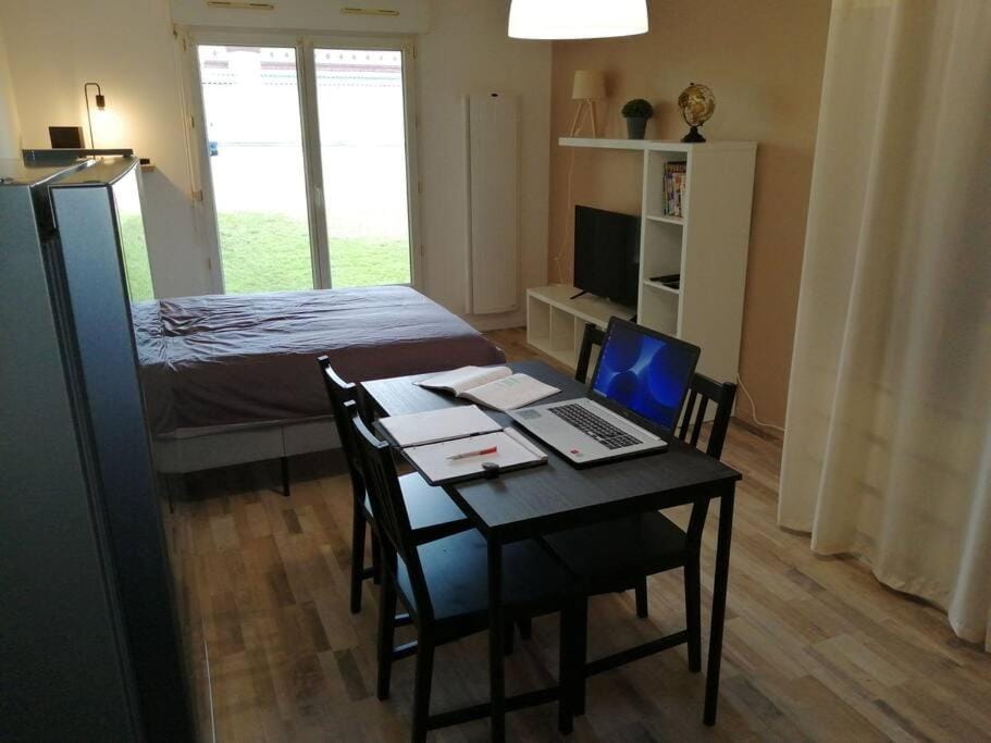Studio 5 min du centre et de la gare Apartment in Normandy