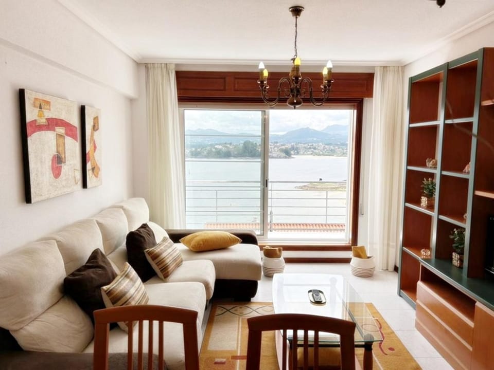 Natural landscape, Living room, Sea view