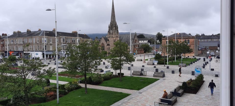 Neighbourhood, Natural landscape, Garden view