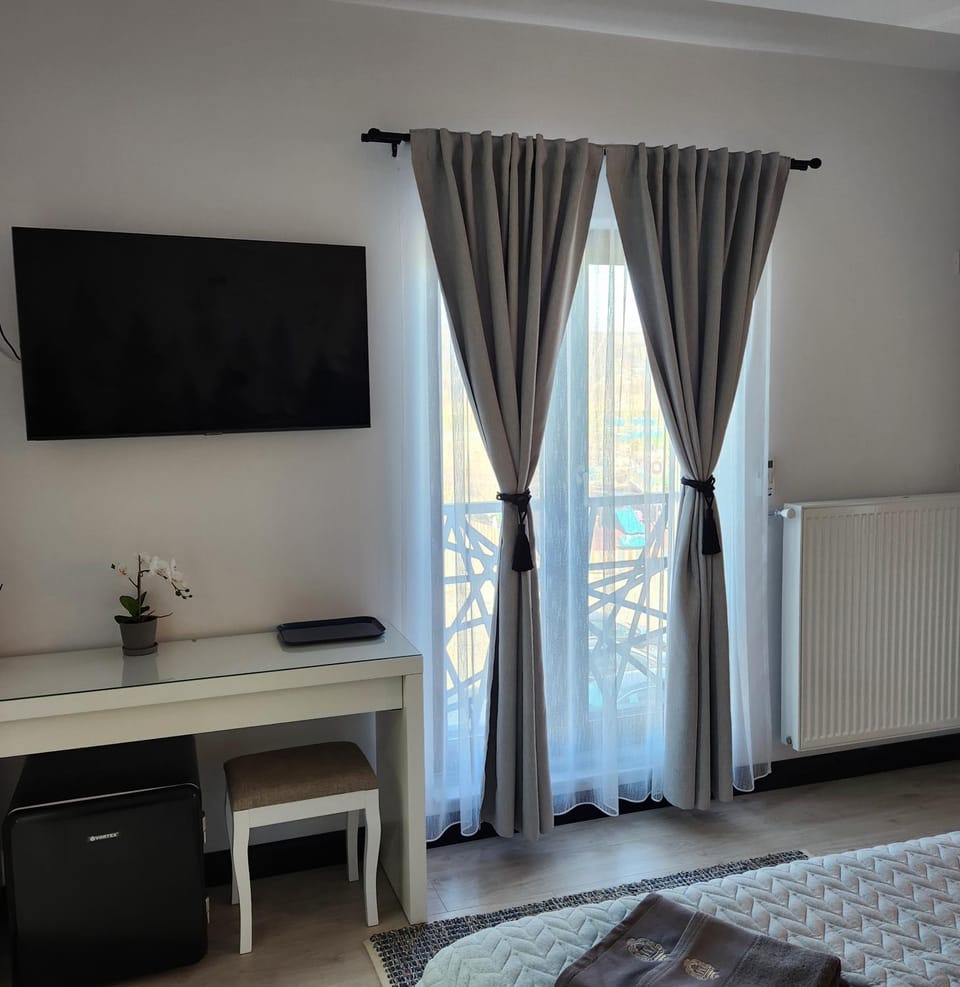 TV and multimedia, Seating area