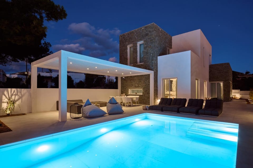 Property building, Night, Natural landscape, Pool view, Swimming pool, sunbed