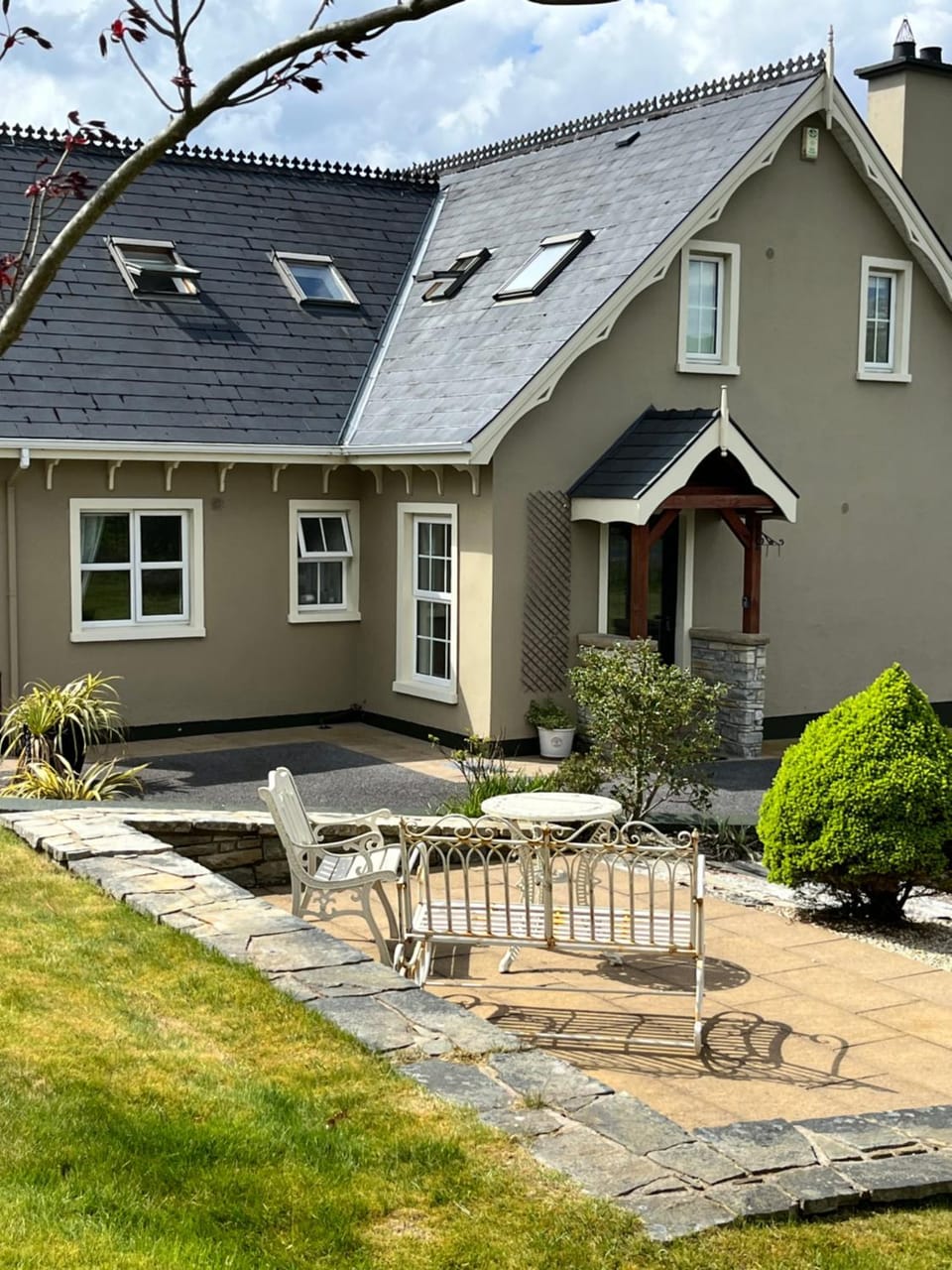 Property building, Patio