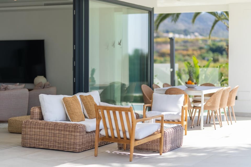 Day, Balcony/Terrace, Dining area