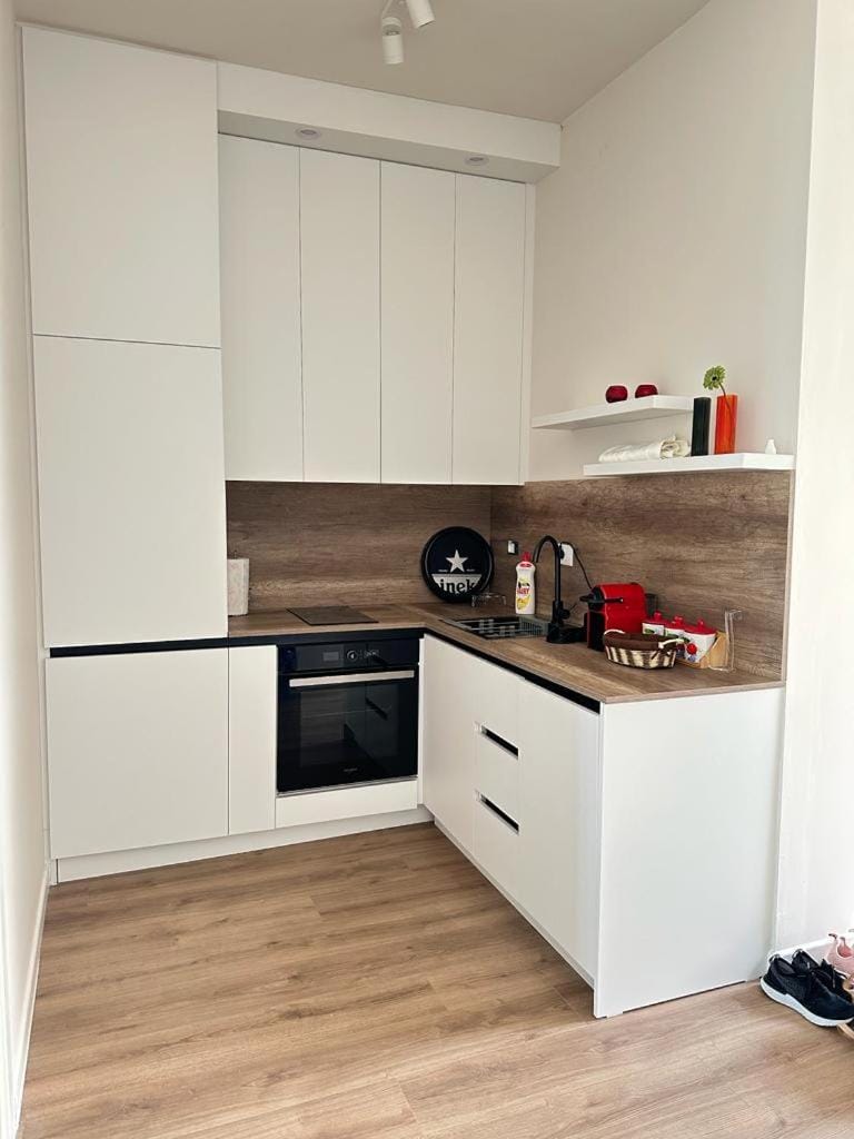 Coffee/tea facilities, Kitchen or kitchenette, dishwasher, oven, pet friendly, stove