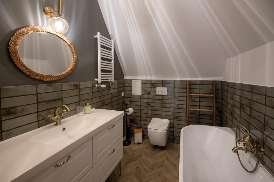 Toilet, Bathroom, Bath, towels