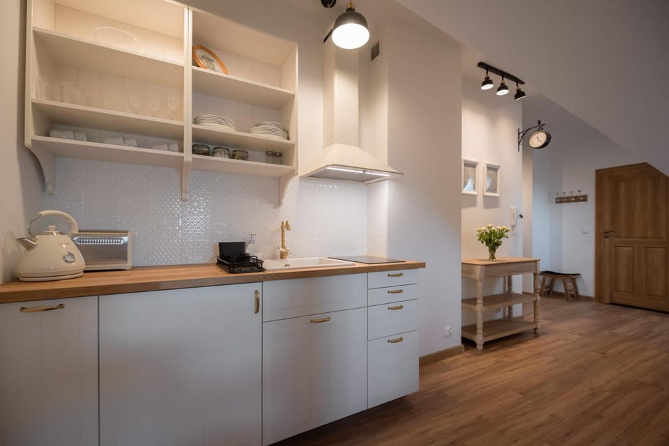 Kitchen or kitchenette, stove, kitchen