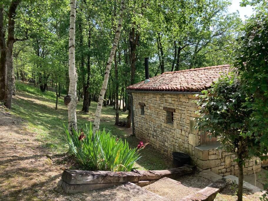 Cabane atypique pour séjours déconnectés House in Nouvelle-Aquitaine