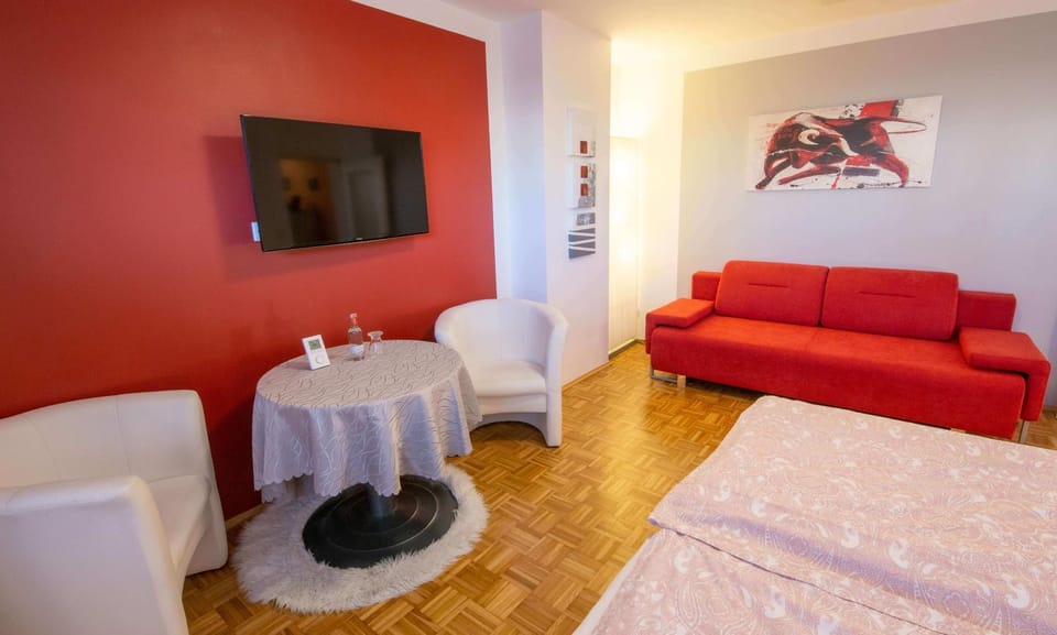 Living room, Seating area, Dining area, Bedroom
