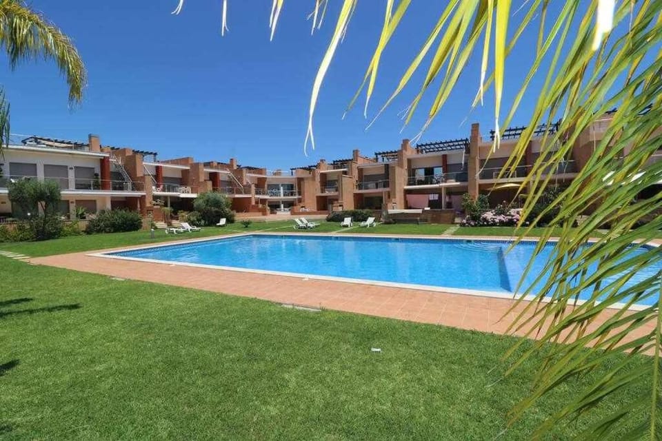Millennium golf by FHR piscina & parking Apartment in Olhos de Água