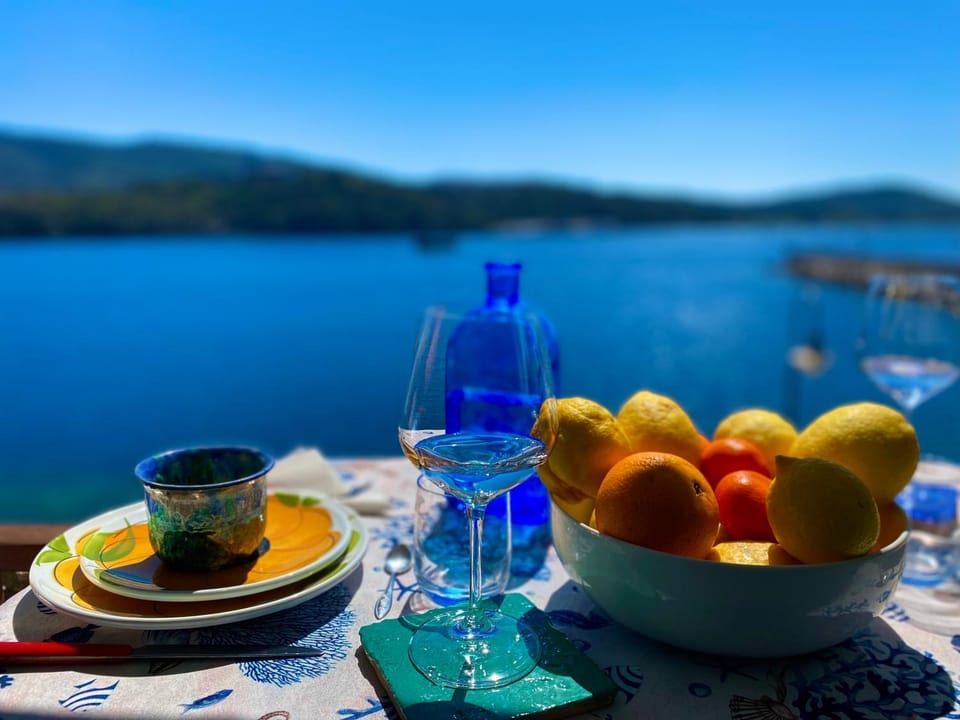 Natural landscape, View (from property/room), Lunch