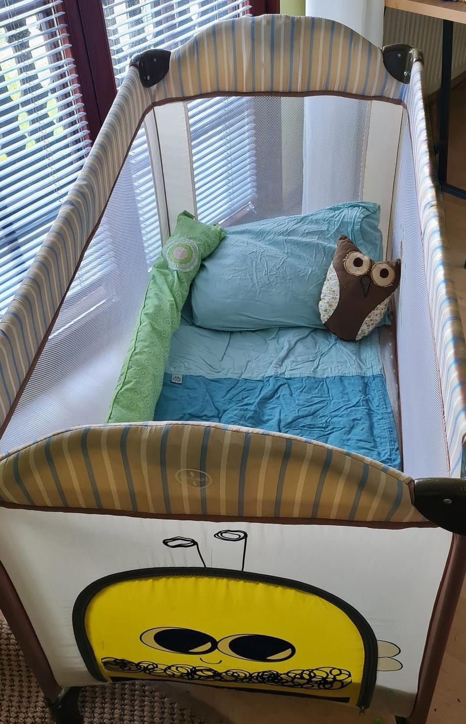 cot