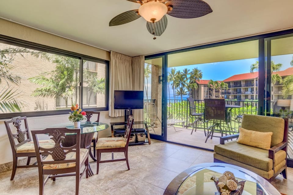 Papakea J201 Apartment in Kaanapali