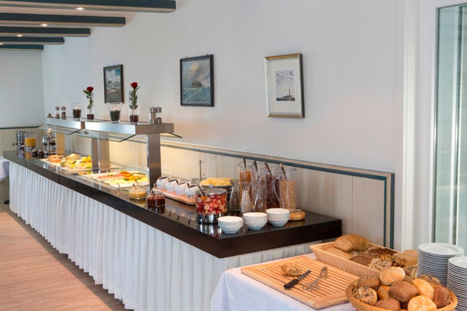 Buffet breakfast
