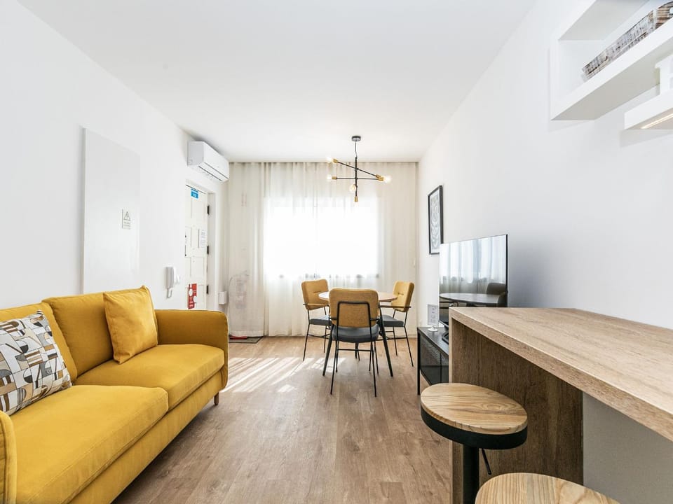 Communal lounge/ TV room, Living room
