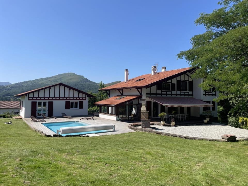 Arlotia House in French Basque Country