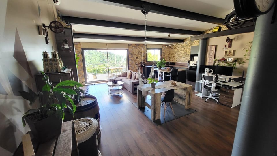 Living room, Seating area, Dining area