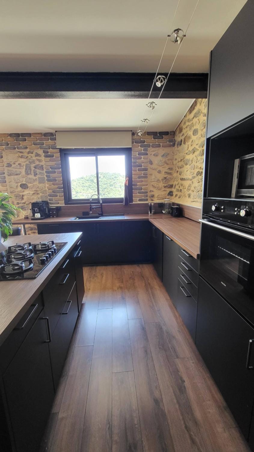 Kitchen or kitchenette, stove