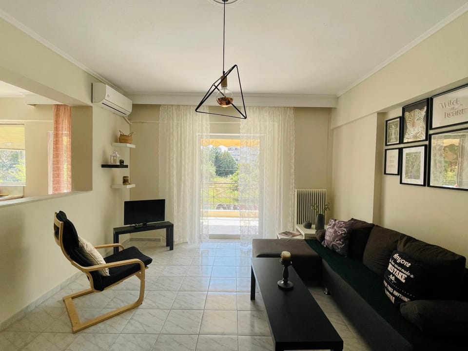 WildCalypso-2- Bedrooms Fully Equipped with Private Parking Apartment in Decentralized Administration of Macedonia and Thrace