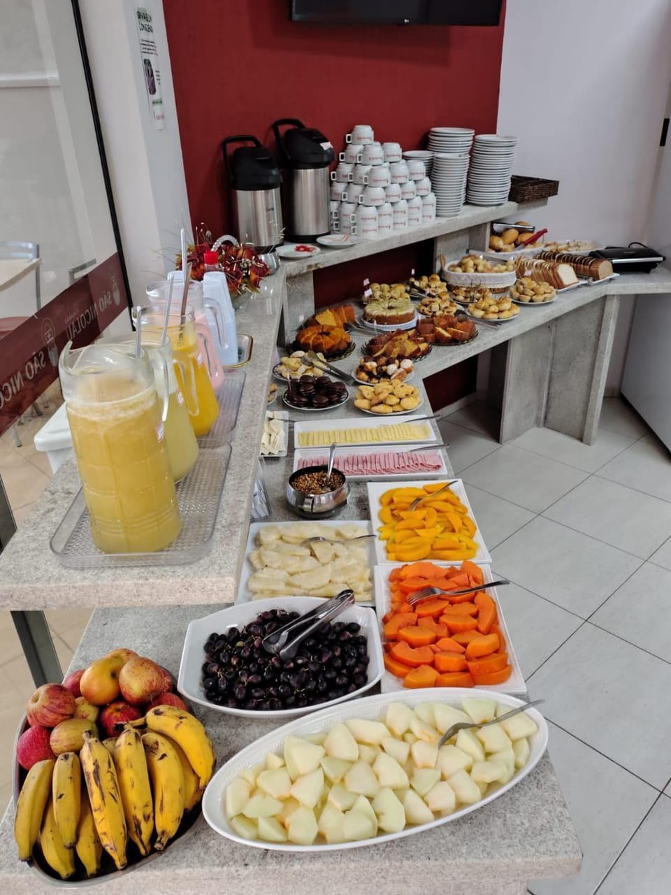 Breakfast, Buffet breakfast