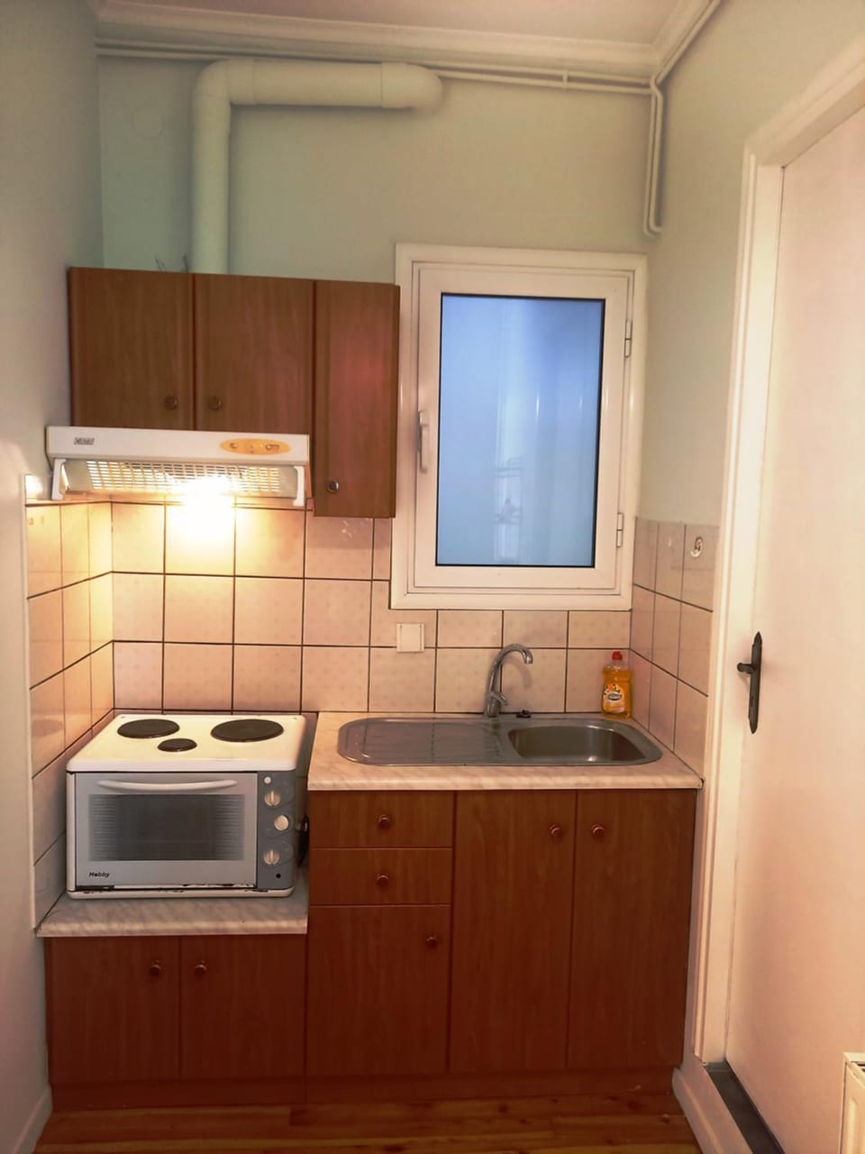 Kitchen or kitchenette, pet friendly, stove