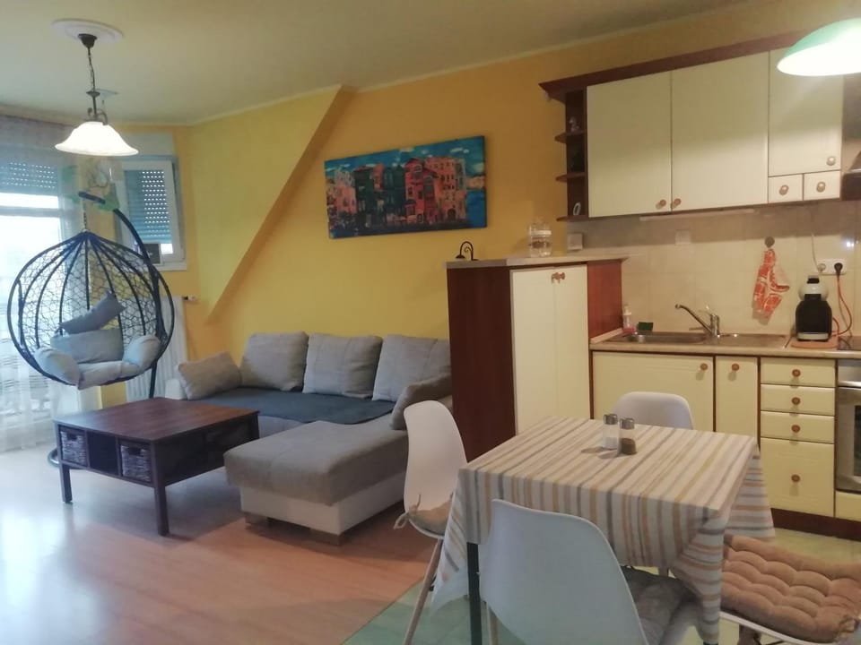 GingerBED Apartman Apartment in Hungary