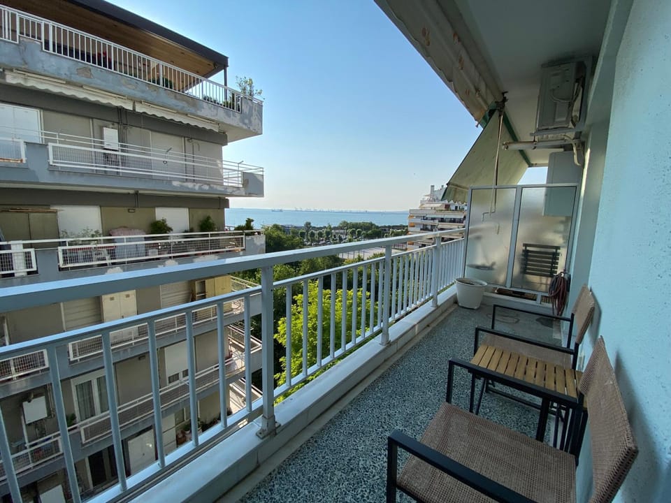 Vasilissis Olgas Sea View Apartment Apartment in Thessaloniki