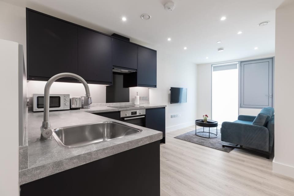 Kitchen or kitchenette, Living room, Seating area, minibar, toaster