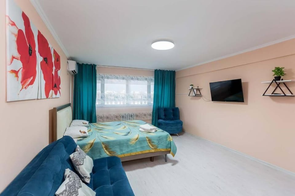 Bed, Seating area, Evening entertainment