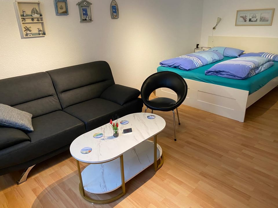Am Strandübergang 19, keine Haustiere Apartment in Zingst