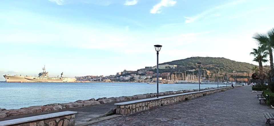 Nearby landmark, Natural landscape