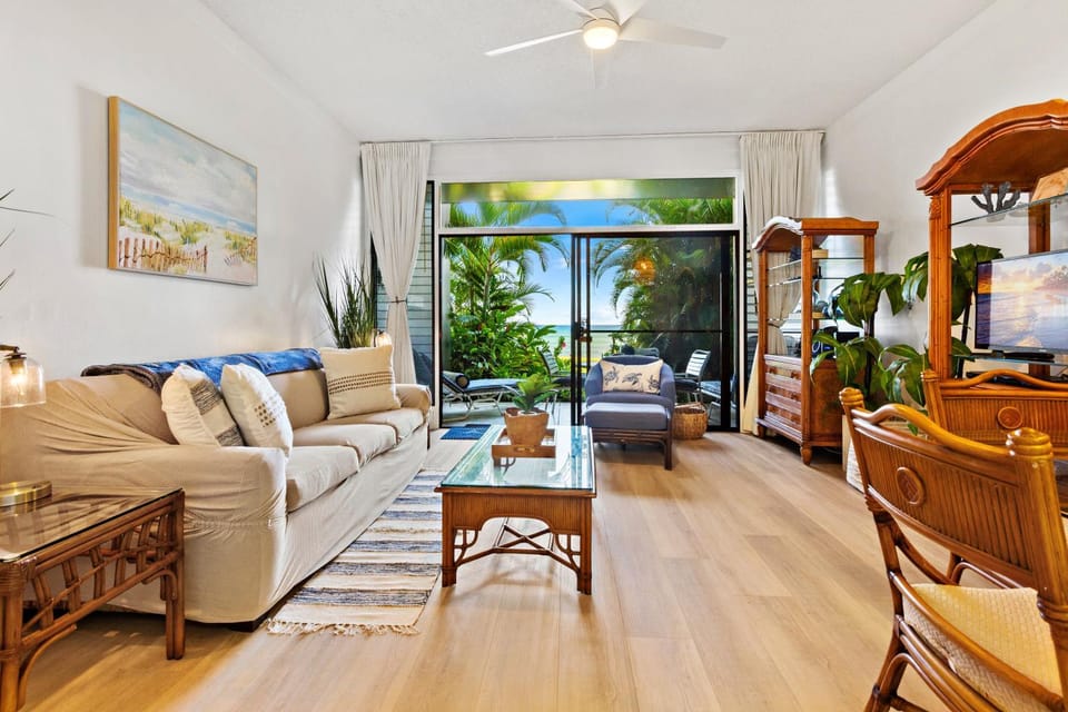 Hale Mahina A103 Apartment in Napili-Honokowai