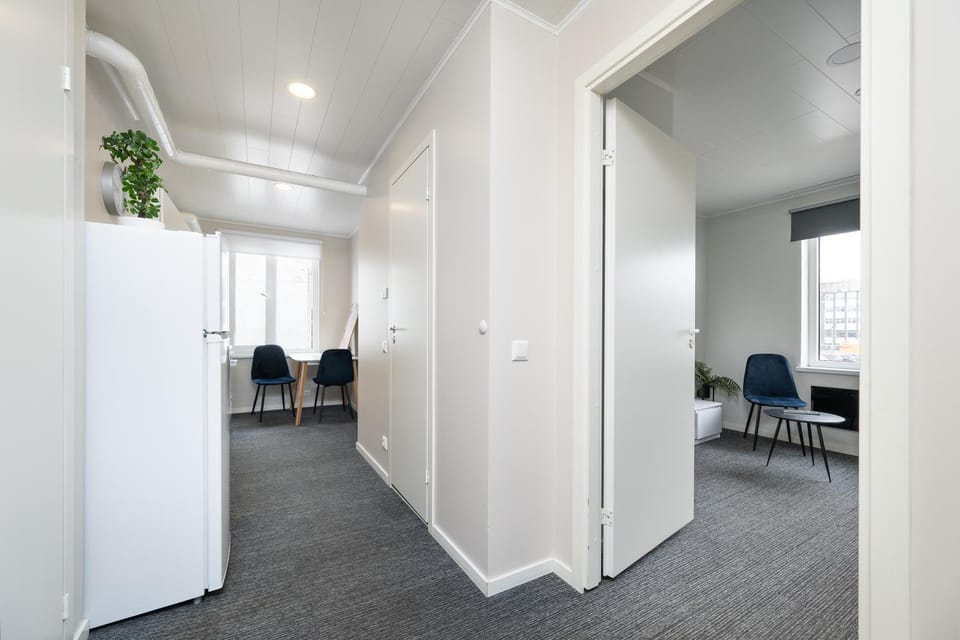 Apartment 5 - Spacious 2BR Apartment, City Access, Near Old Town Apartment in Tallinn