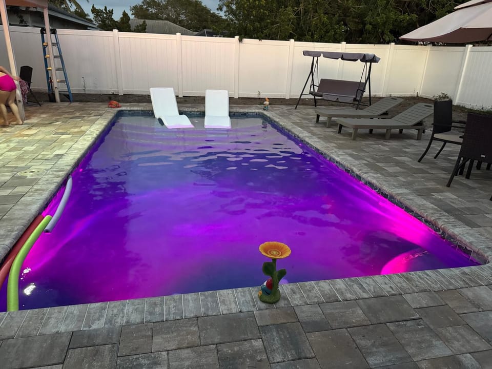 Patio, Pool view, Swimming pool