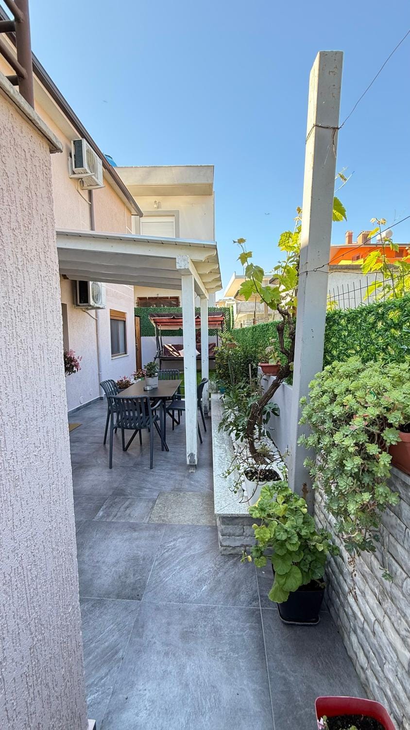 Patio, Garden, View (from property/room), Dining area