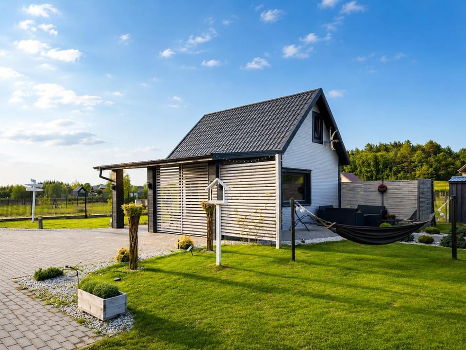 Property building, Garden, Garden view
