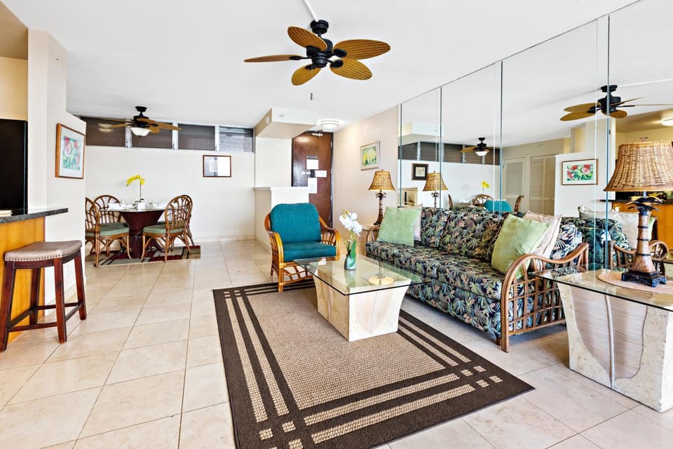 Royal Kahana 1212 Apartment in Kapalua