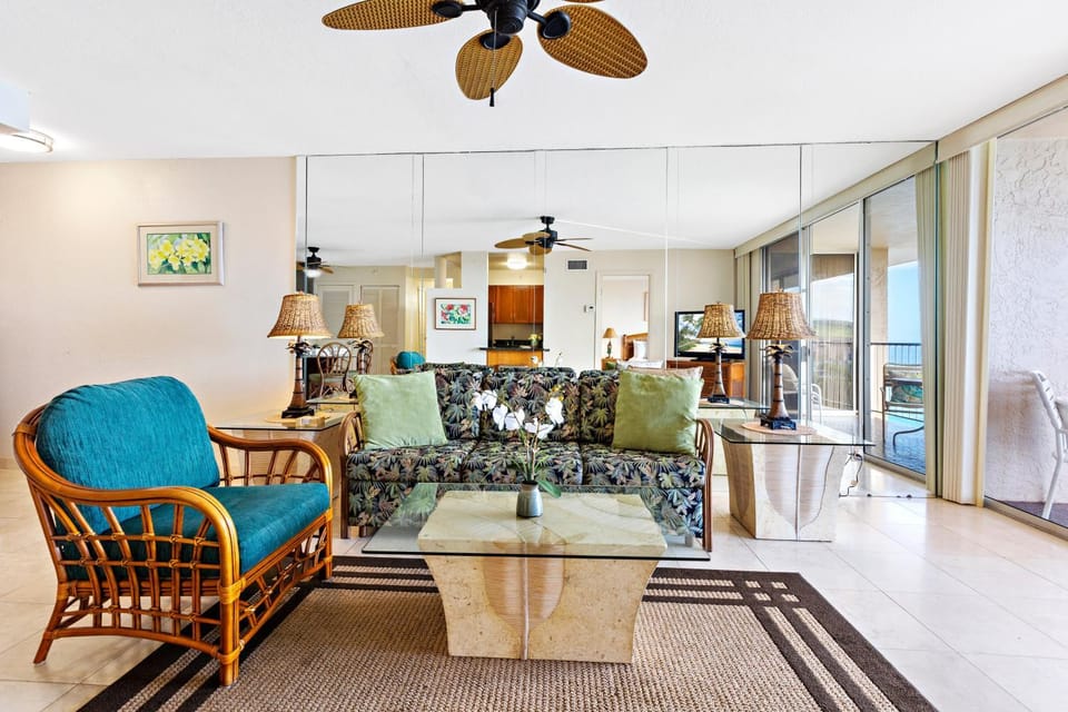 Royal Kahana 1212 Apartment in Kapalua