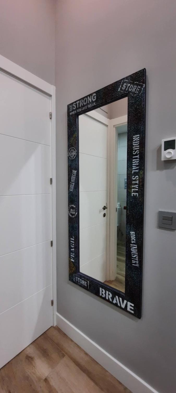 Cruces Hospital Metro Apartment in Barakaldo