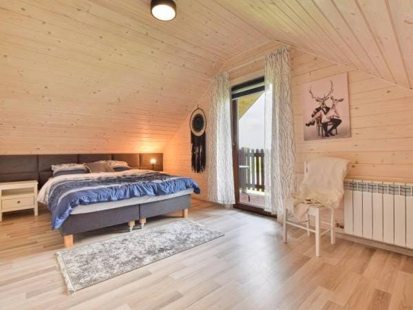 Bed, Photo of the whole room, Bedroom, internet