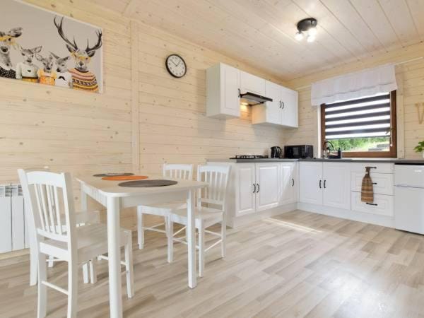 Domek Leniuchowo Chalet in Lesser Poland Voivodeship