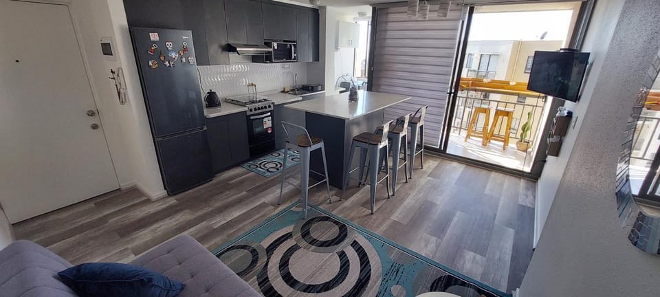 Kitchen or kitchenette, Living room, Dining area, dishwasher, minibar, oven, pet friendly