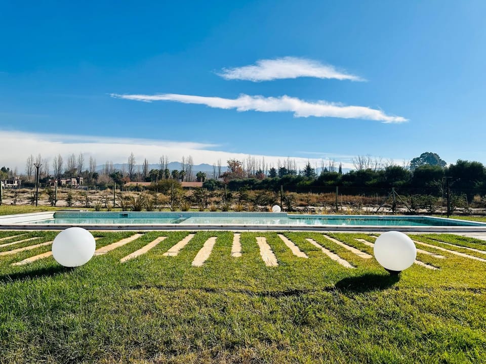 Garden, Swimming pool