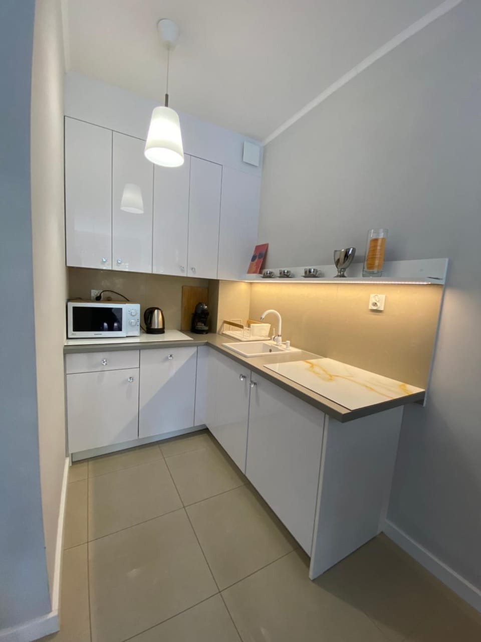 Apartament na zamkniętym osiedlu z prywatnym parkingiem Apartment in Sopot