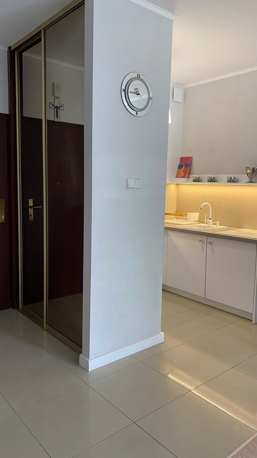Apartament na zamkniętym osiedlu z prywatnym parkingiem Apartment in Sopot