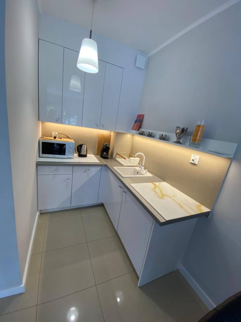 Apartament na zamkniętym osiedlu z prywatnym parkingiem Apartment in Sopot